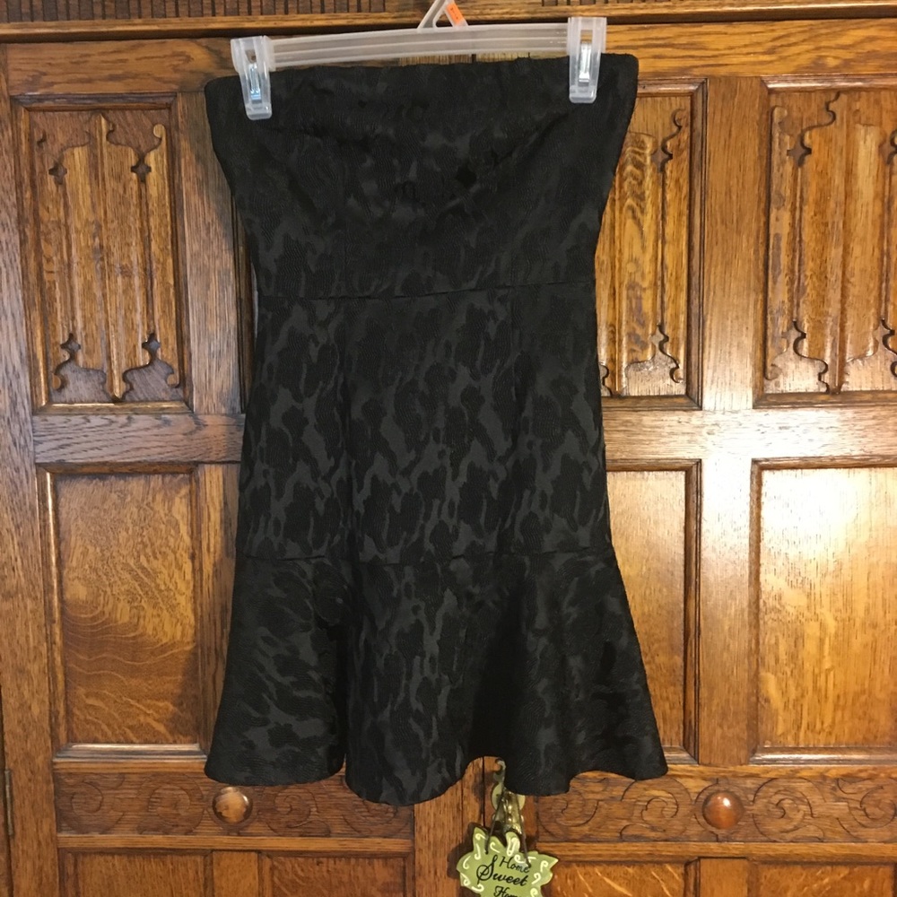 H&M BLACK MINI DRESS!!